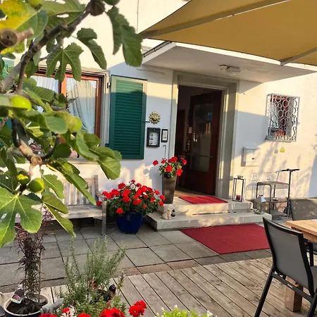 Πανσιόν Sommerhaus Garni Am Bodman-Ludwigshafen